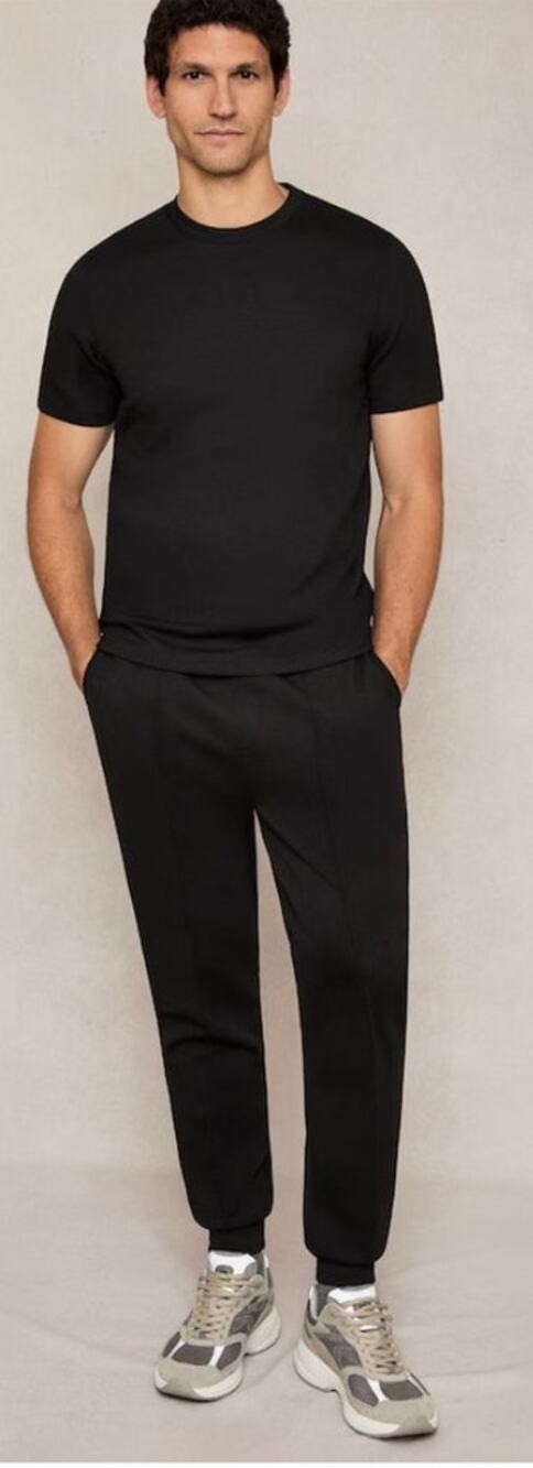 REISS Premier Stretch Jersey Tailored Joggers in Black Size Medium